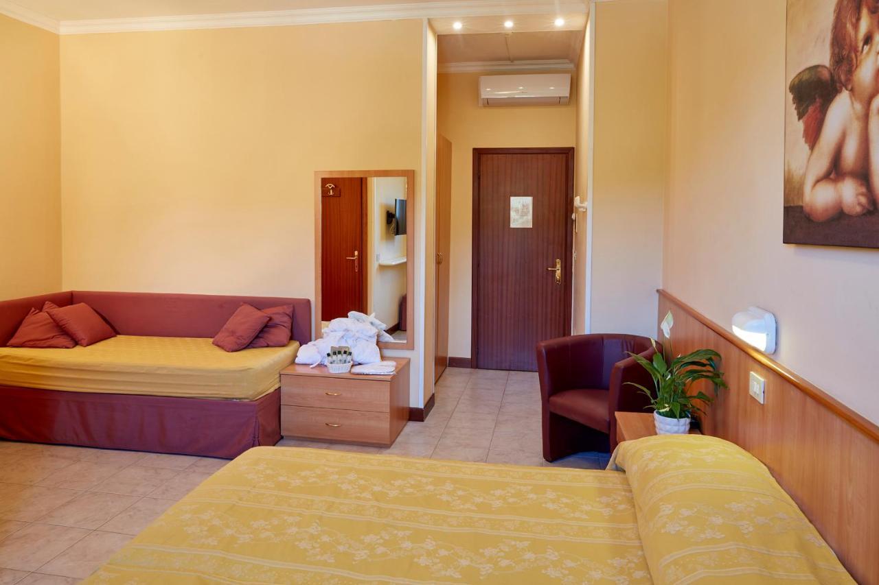 Hotel Plaza Tabiano Terme Kültér fotó